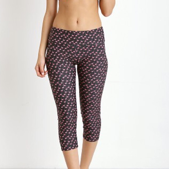 Onzie Pants - Onzie Flamingo Print Crop Yoga Leggings Size M/L